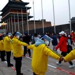疫情中断两年后 北京马拉松再度开跑