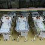 四川省取消未婚生育限制 ，中国网友评论：乱了套了