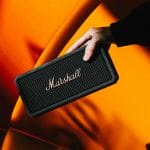 Marshall Middleton 发布：支持快充，能在户外听歌的 Marshall 移动电源