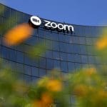 Zoom将裁员15%，CEO将减薪并放弃奖金
