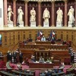 法国参议院通过决议促政府向乌克兰提供更多军援
