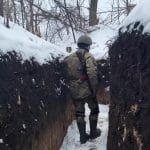 “前线无战事”：踏雪走入乌军战壕