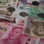 中国力推人民币取代美元　学者：以俄罗斯为鉴
