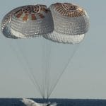 美国宇航龙飞船返回地球 美俄日4人平安出舱