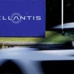 Stellantis和富士康宣布组建销售车用芯片的合资企业