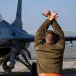 首批8名乌克兰飞行员已准备接受F-16战斗机培训