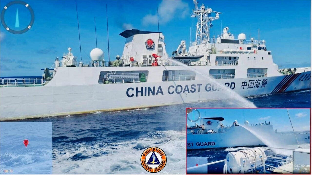中国水炮袭击后指责菲律宾船只