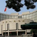 中国央行下调存款准备金率以刺激放贷
