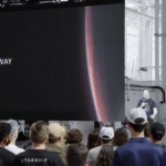 马斯克最新演讲：火星或成地球救星，特斯拉机器人明年前往，人类文明结构将改写