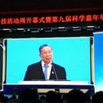 钟南山谈大S离世：很遗憾，要高度重视流感的及时治疗