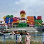 开园倒计时35天，上海乐高乐园度假区今天迎来首批内测游客