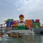 他们抢鲜打卡上海乐高乐园：看看家属上班的地方，为乐园“挑挑刺”