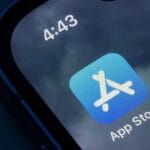 iPhone 充值「更贵」的时代有望终结，但苹果税不会消失 | 爱范儿