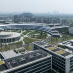 中国与美国争夺科研人才，特朗普“助攻”