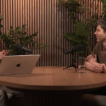 Sam Altman 最新万字对谈：理想硬件形态是 AI 伴侣，就业冲击没那么可怕