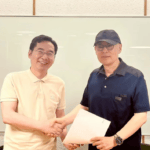 郑渊洁自降合约期内50%以上版税，出版社：两年千万级