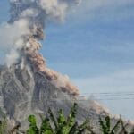 为什么人类不把垃圾倾倒在活火山里？