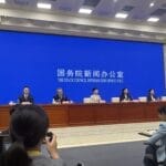 不分区域、一孩也纳入补贴对象，育儿补贴制度体现4个原则