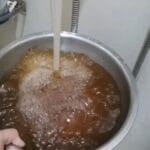 江门市多个区的自来水被质疑像酱油像黄河水，水务部门：水质没问题