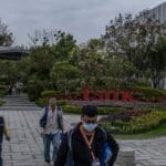 美台关系紧张中，特朗普或对台湾芯片加征关税