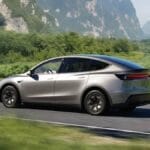 33.9 万元起！特斯拉大六座 Model Y L 上市，全新浅灰内饰，音响大升级