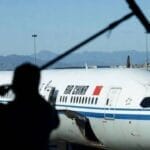 中国航空业复苏乏力 国航南航上半年仍亏损