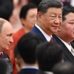 视频 台湾人关注习近平、普京和金正恩同框出席北京阅兵