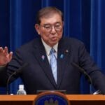 日本首相石破茂辞职
