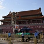 “九三”阅兵看点：中国军事实力和威权领袖“朋友圈”
