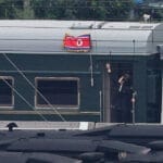 揭秘金正恩专列“太阳号”：金氏家族的豪华防弹慢车