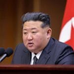 金正恩：如果放弃对无核化的执念 朝鲜愿与美国重启对话