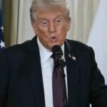 特朗普怒怼中国：威胁提高关税、“没必要”见习近平