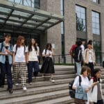 中国想吸引外国青年科技人才，民众不买账