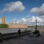 详解英国涉华间谍案：对华政策的未解困境