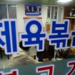 习近平含蓄警告各国：不要站队美国限制对华贸易