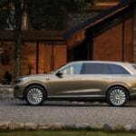 乐道 L90 爆火，这是蔚来的胜利，但大型 SUV 的「纯电元年」还没到
