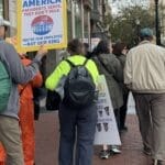 “No Kings”抗议再起 全美数百万人上街怒斥特朗普专制
