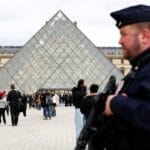 卢浮宫提交一份“紧急安保措施”