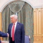 没有国旗 没有摄像机 叙利亚总统从侧门进入白宫