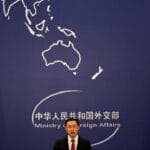 日中对抗加剧 香港发出赴日安全警报  大陆规劝不去日本留学