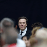 历史第一人！马斯克锁定万亿薪酬包，但得先完成这些「不可能任务」