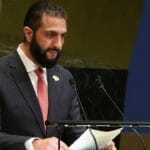 联合国解除对叙过渡总统制裁      中国弃权