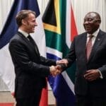 马克龙访南非:15名法国人荣登反种族隔离纪念馆英雄墙