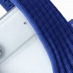 1899 块一只的 iPhone「袜子」，买的到底是什么？ | 爱范儿