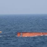 一中国渔船在韩国附近公海倾覆 已致2人死亡3人失踪