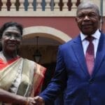 非洲两国迎接印度女总统到访